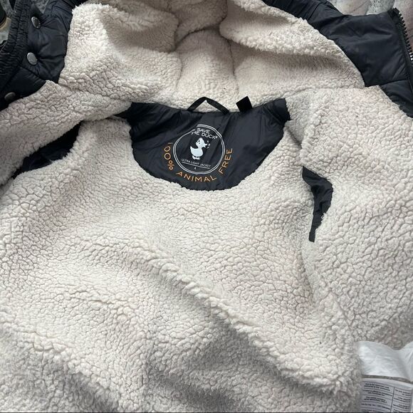 Save The Duck BOYS' ROB FAUX FUR LINED HOODED PUFFER JACKET IN BLACK size 4(boy) - Picture 5 of 8